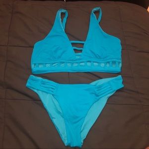 Aqua bikini